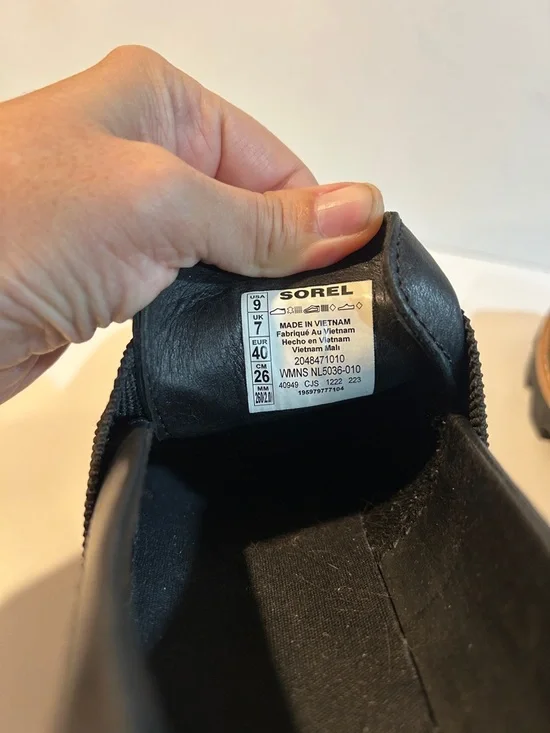 Sorel Joan NOW Slip-On Loafer Pumps - Picture 10 of 13